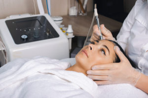 Tips To Treat Your Skin After PRP Facial With Microneedling